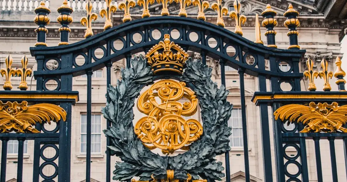 Royal Visit Aims to Strengthen Democratic Alliance and Citizens Cooperation