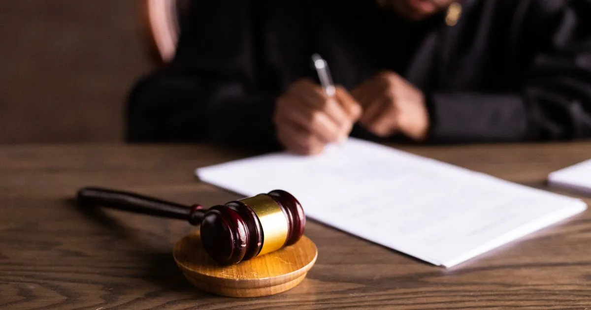 Crackdown against judges protecting vulnerable migrant students
