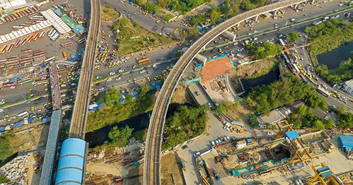 Engineer exposes how urban design traps citizens in poverty cycle