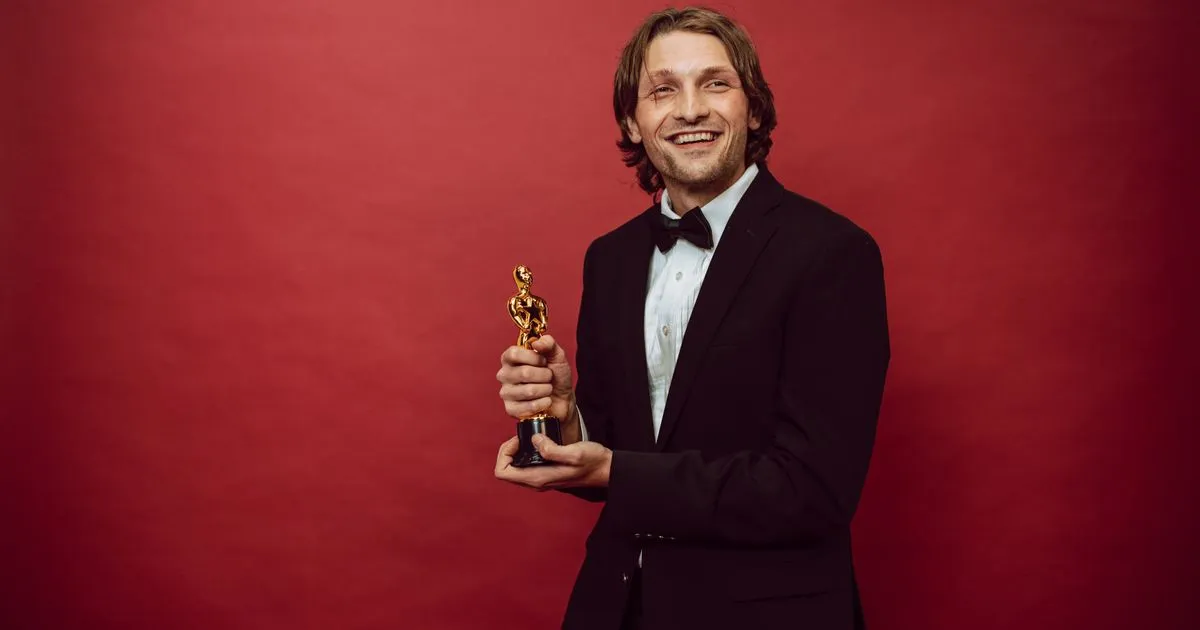 Razzie Awards 2026: 'War Of The Worlds' Sweeps Anti-Oscars as Communities Question Hollywood's Resource Allocation