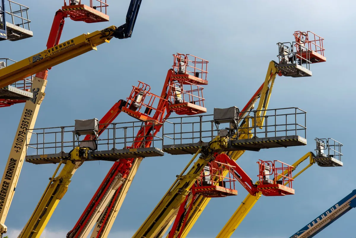 Capital surge lifts emerging markets after months of investor exodus
