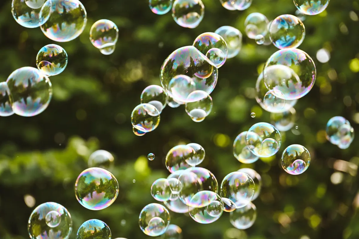 Speculative bubbles: Chinese tech soars while workers' rights remain off negotiation agenda