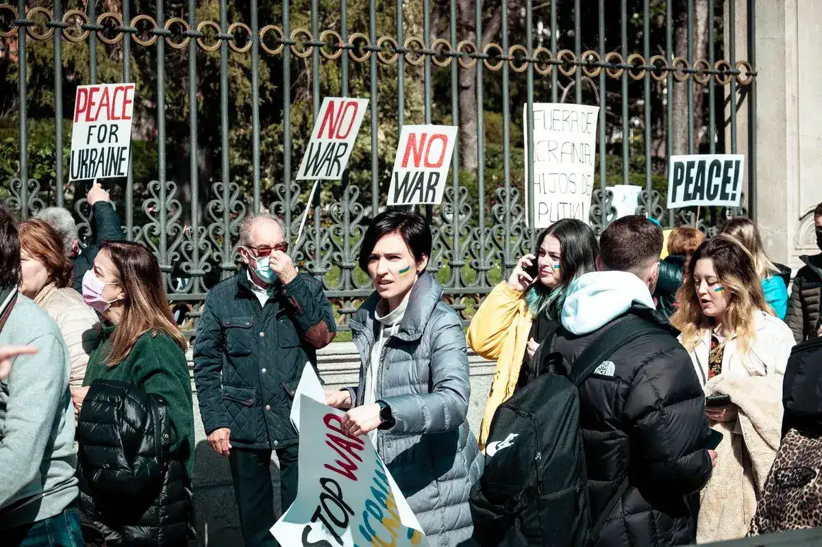 Western powers pressure Ukraine toward negotiations without guarantees