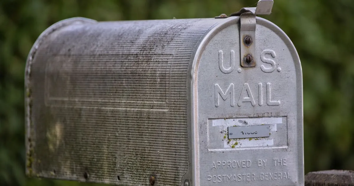 Postal Service pension changes draw worker criticism amid financial crisis
