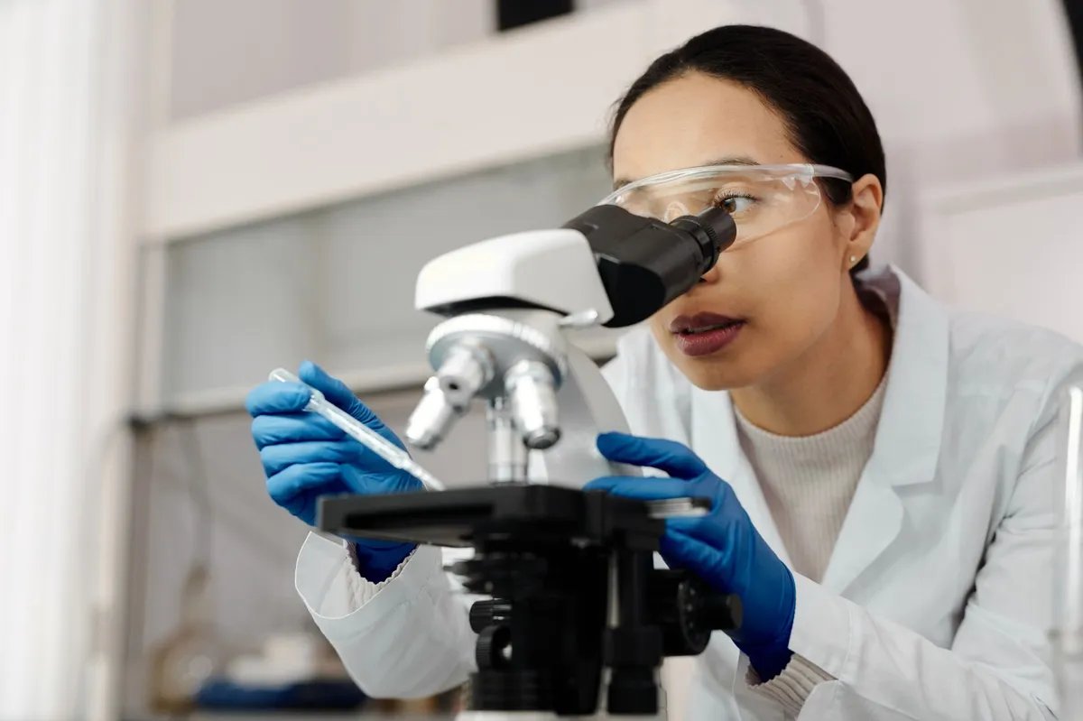 Chinese biotech companies challenge Western pharmaceutical monopolies globally