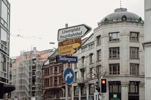 Switzerland blocks restrictive migration proposal with 55 percent rejection
