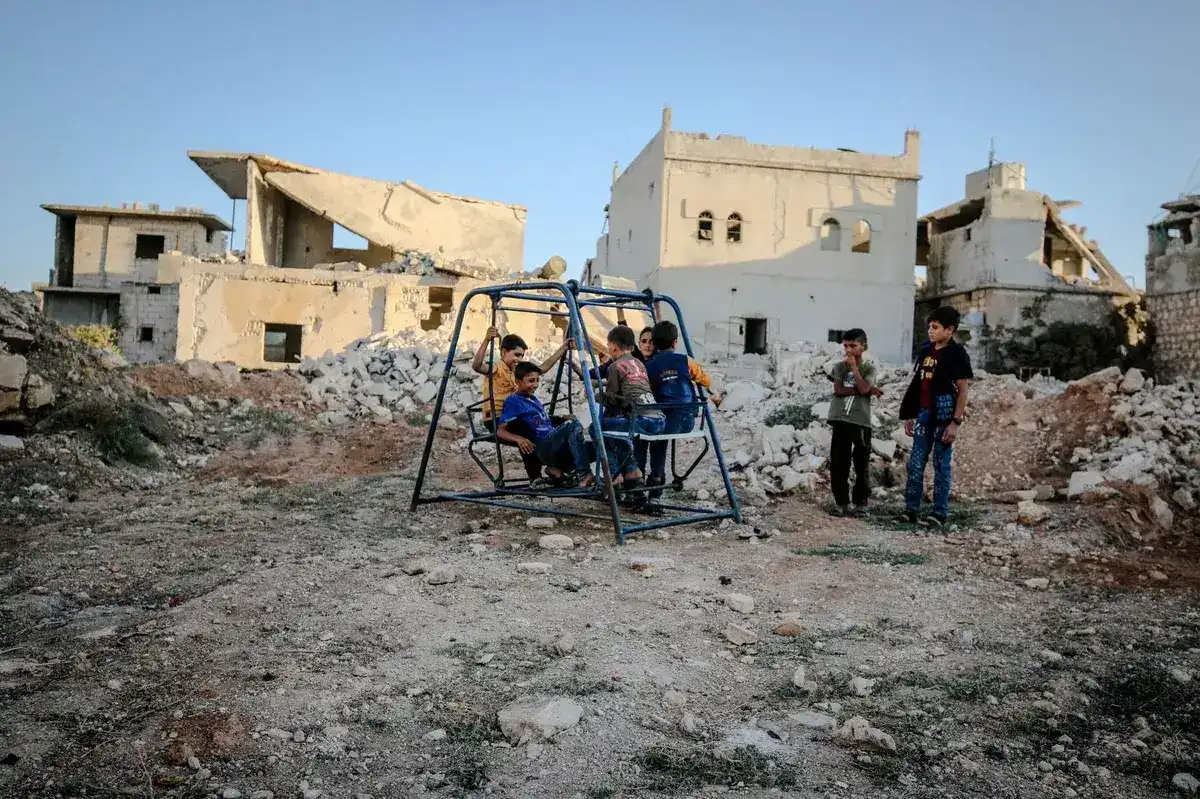 Lebanese civilians die while U.S. and Iran negotiate: first death after accord