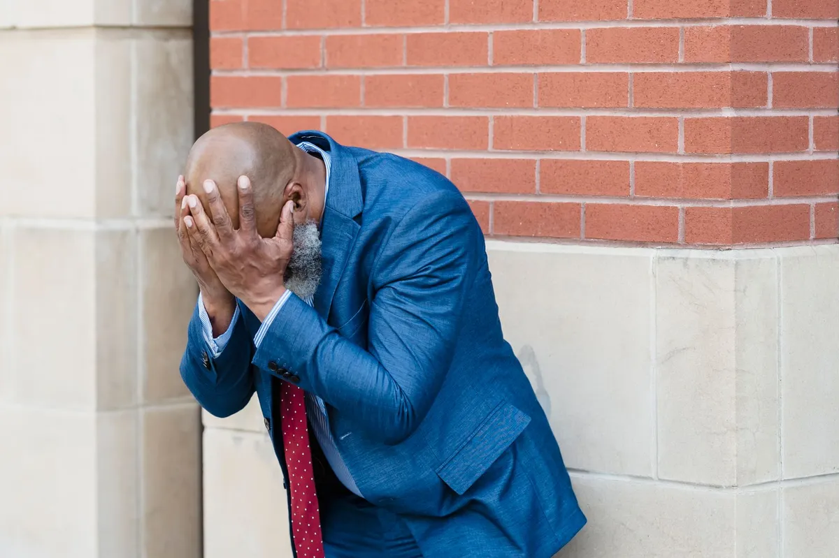 Deputy expelled for challenging whether votes actually count