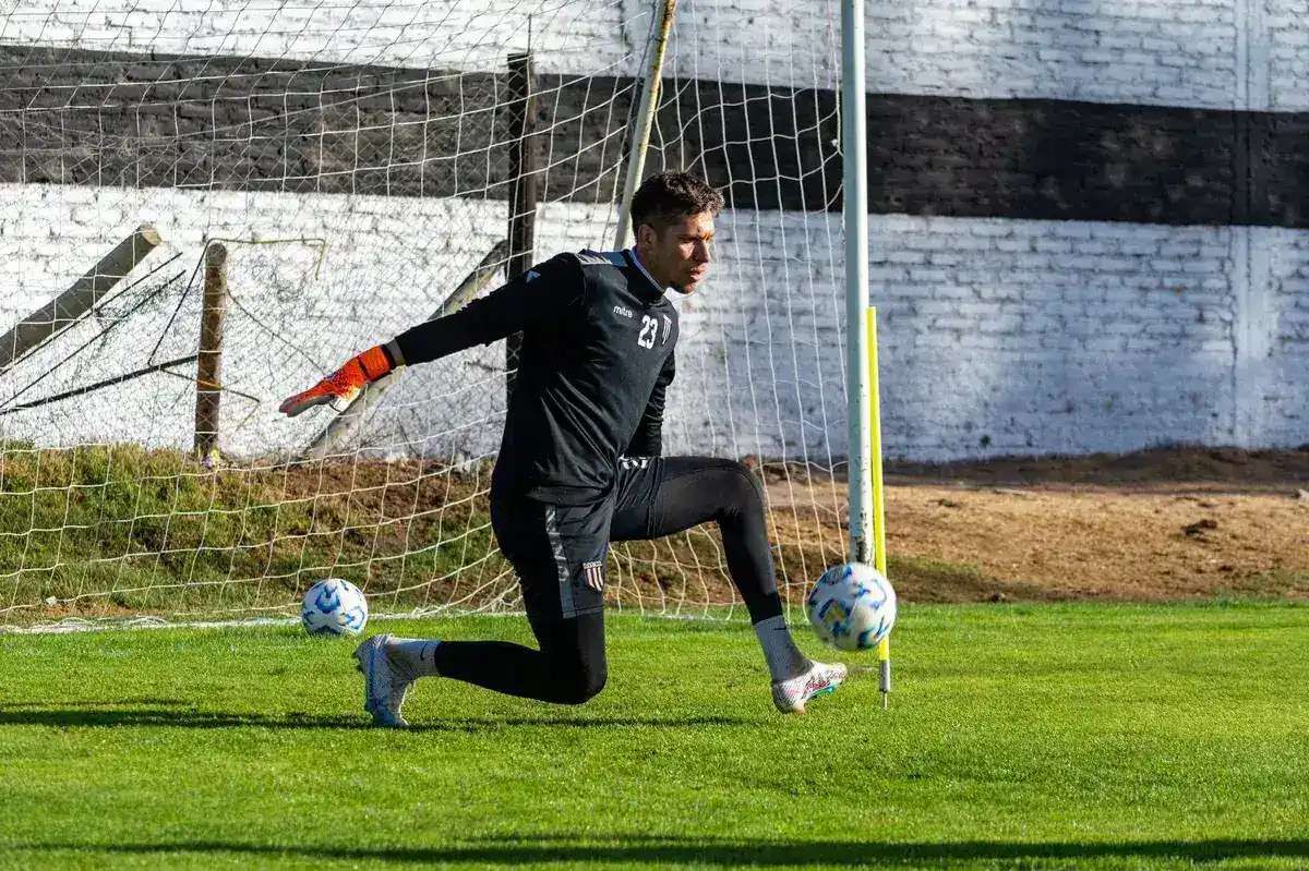 Spain qualifies defensively but lacks offensive rhythm advancement