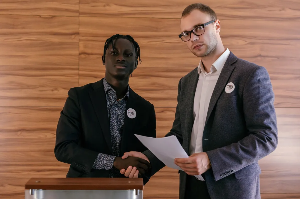 DSA candidates advance in New York as Jeffries signals broader coalition