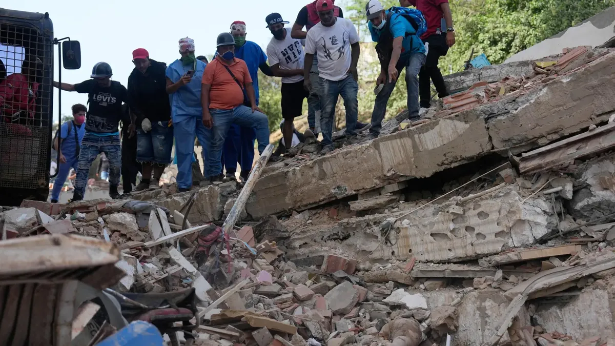 Spanish families trapped in Venezuela: 6 dead, failed state exposed globally