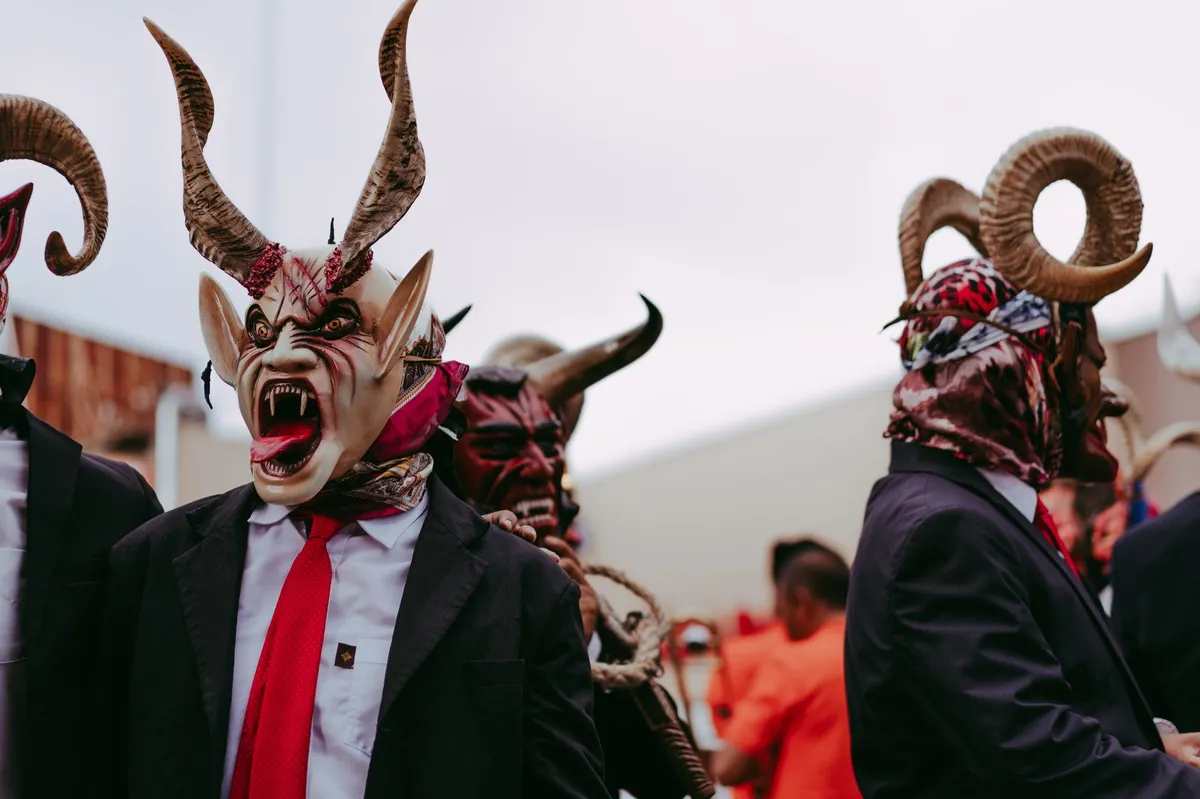 Spain's Masks Case Explained: Who Pays When Contracts Go Wrong?