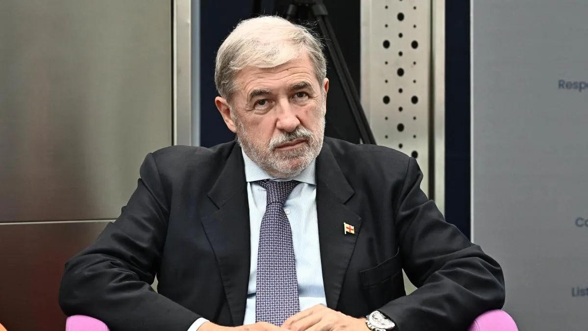 Genoa Mayor faces scrutiny over questionable port administration practices
