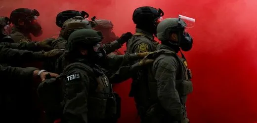 Historian warns: global democracy faces its greatest threat
