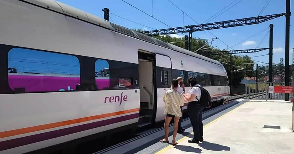 Passengers stranded in A Coruña with no timeline after fire