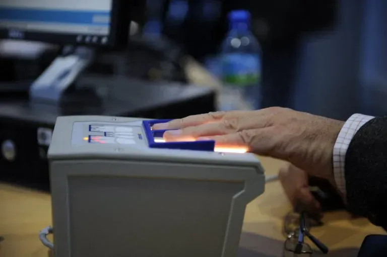 EU Visa Overhaul Would Fast-Track Corporate Travellers While Tightening Security Leverage