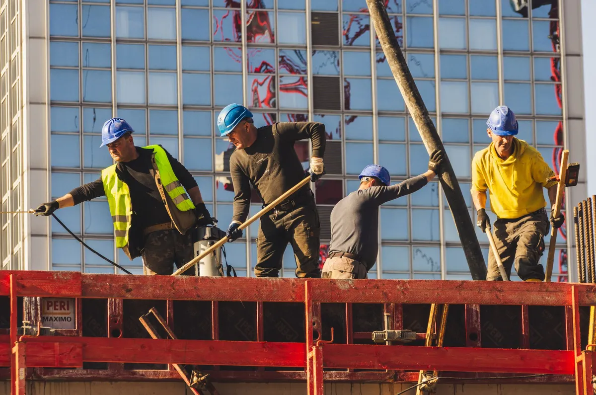 Workers abandon Livret A as interest rates fail adequately