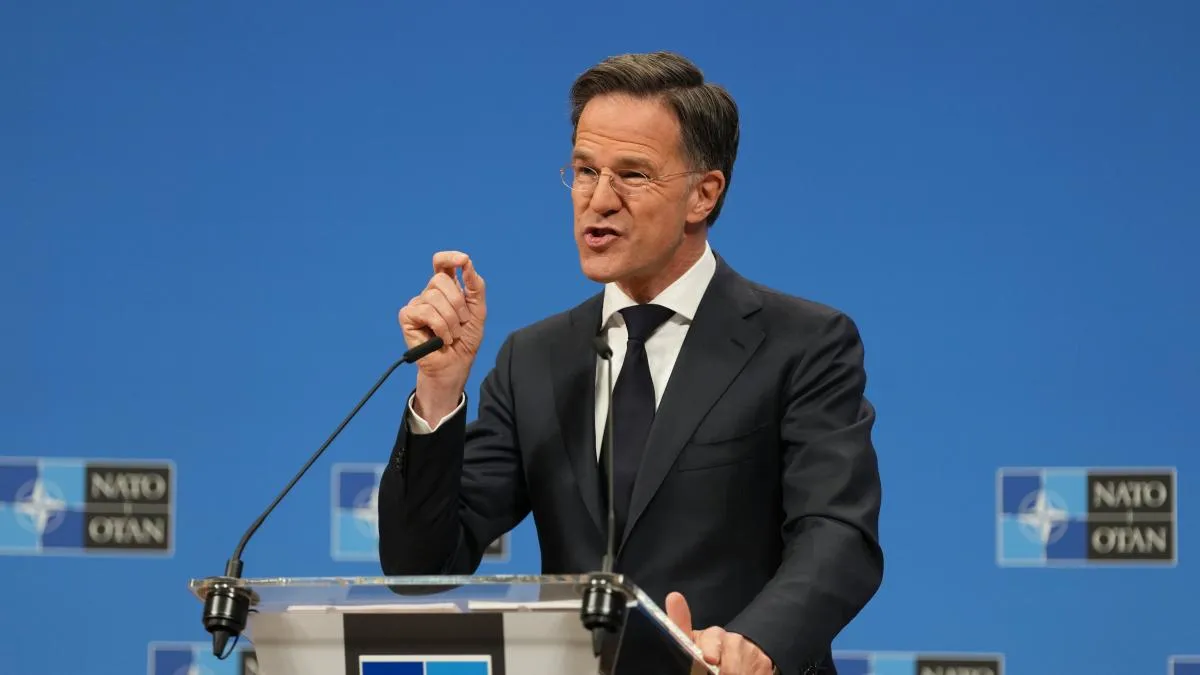 Rutte Navigates Trump Pressure While Europeans Coordinate Defenses