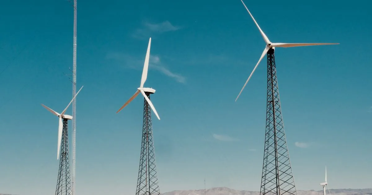 UK Prioritizes Clean Energy Over Price Crisis Vulnerability